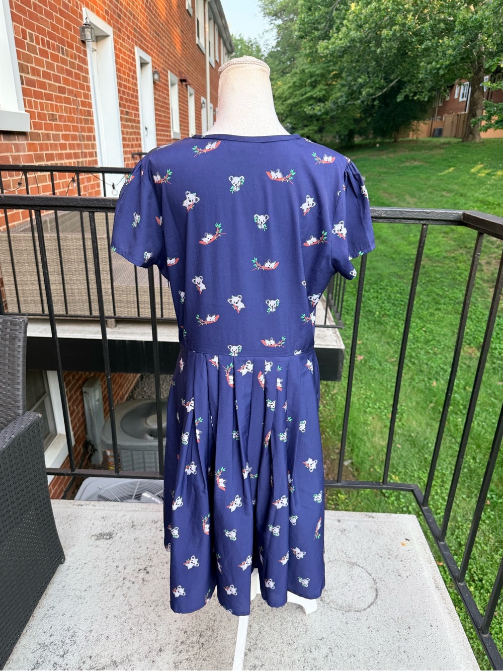 ModCloth Koala Print Dress Size 12 - Picture 4 of 10